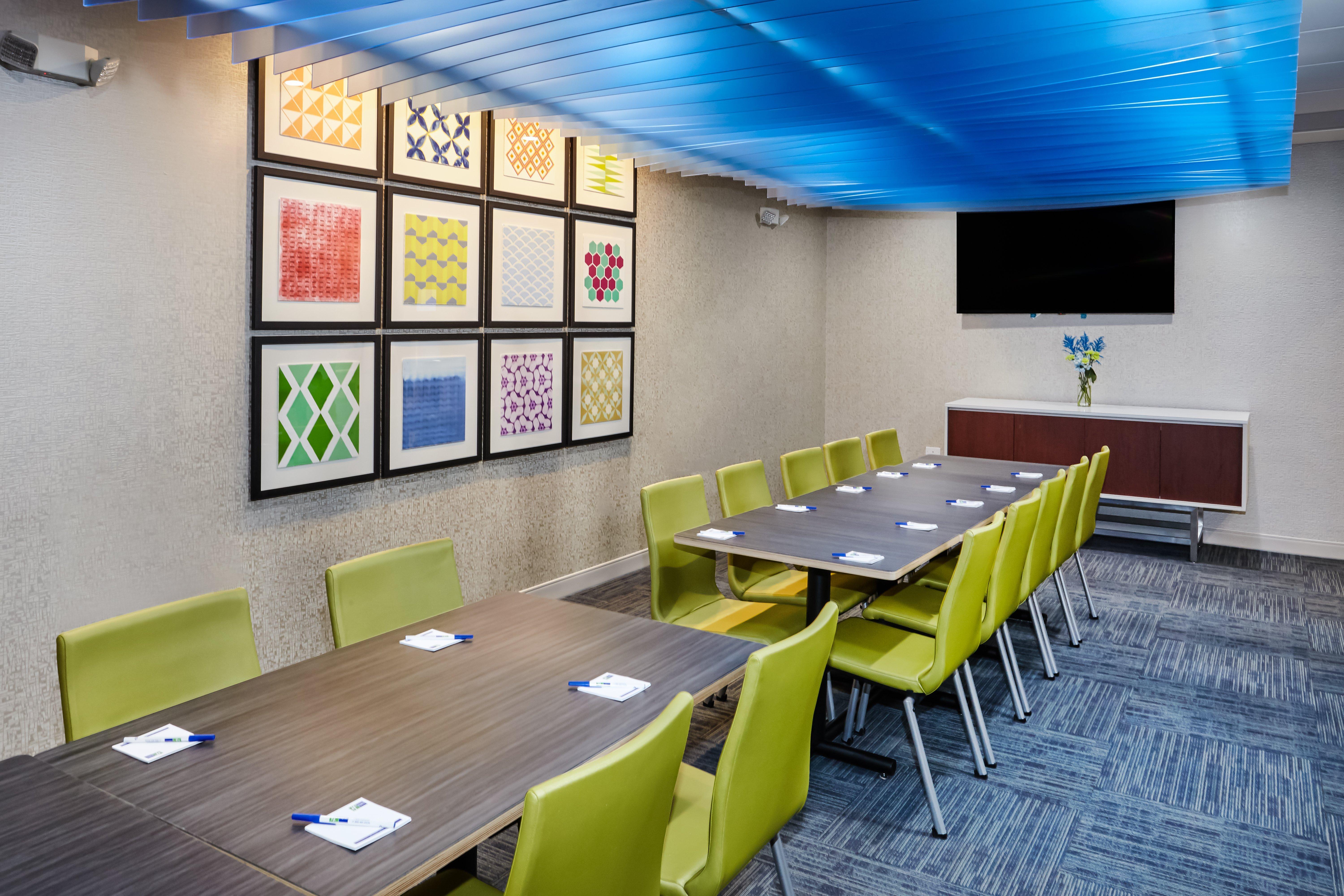 Holiday Inn Express & Suites Chicago North Shore - Niles By Ihg Ngoại thất bức ảnh